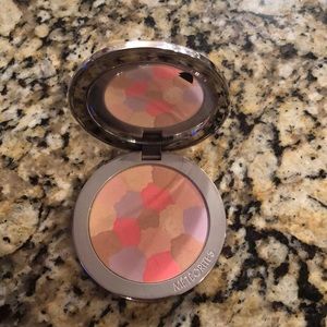 Guerlain meteorites